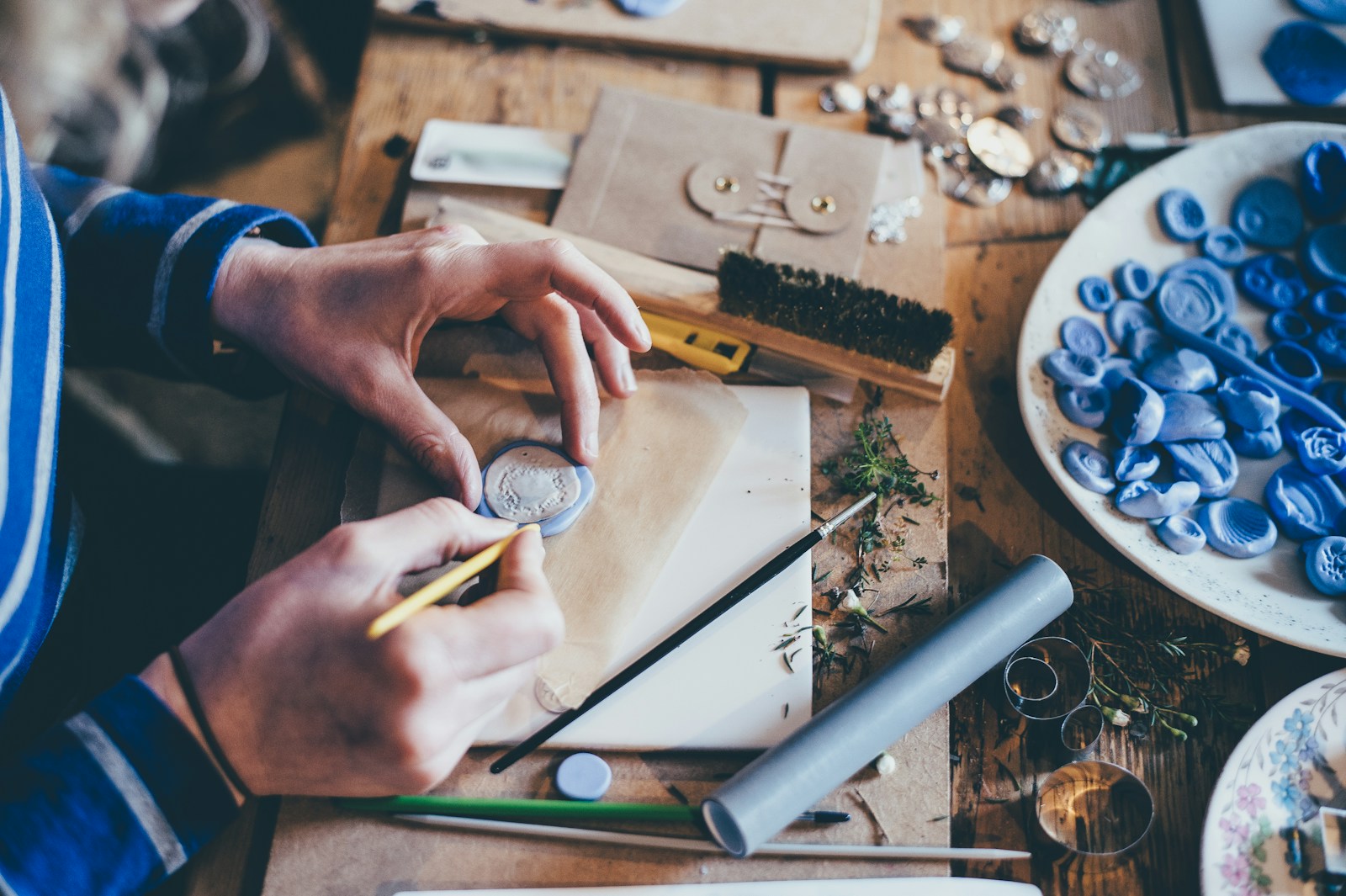 Artisan : Comment Vendre Vos Créations en 2025 et Éviter les Pièges Fatals ?